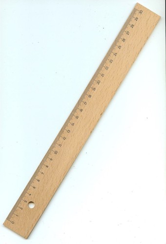 Holzlineal - cm,